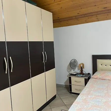 Ferienhaus Naim Rrotull